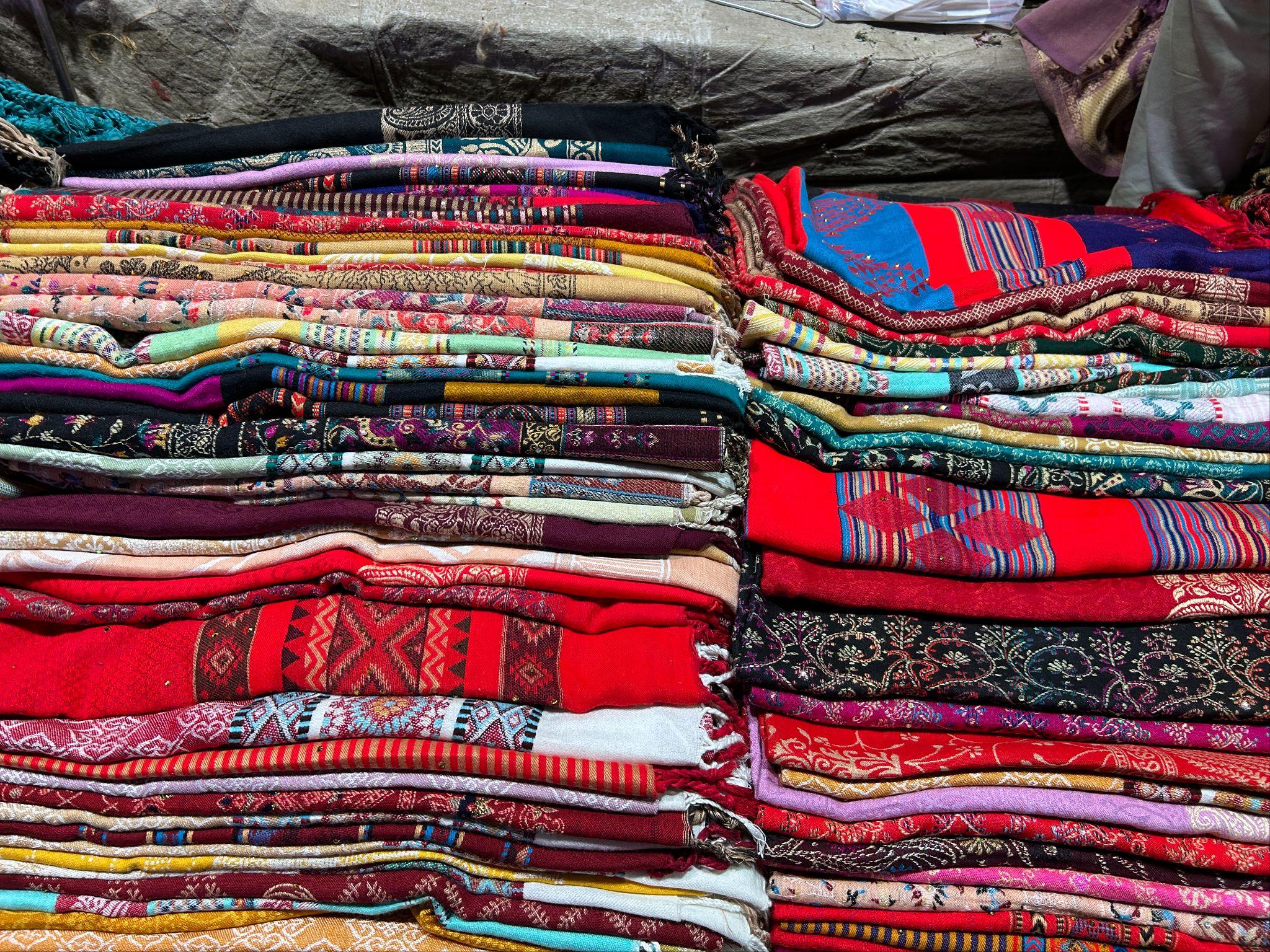 インドのバザールのストール